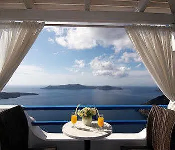 Kafieris View Szálloda Fíra